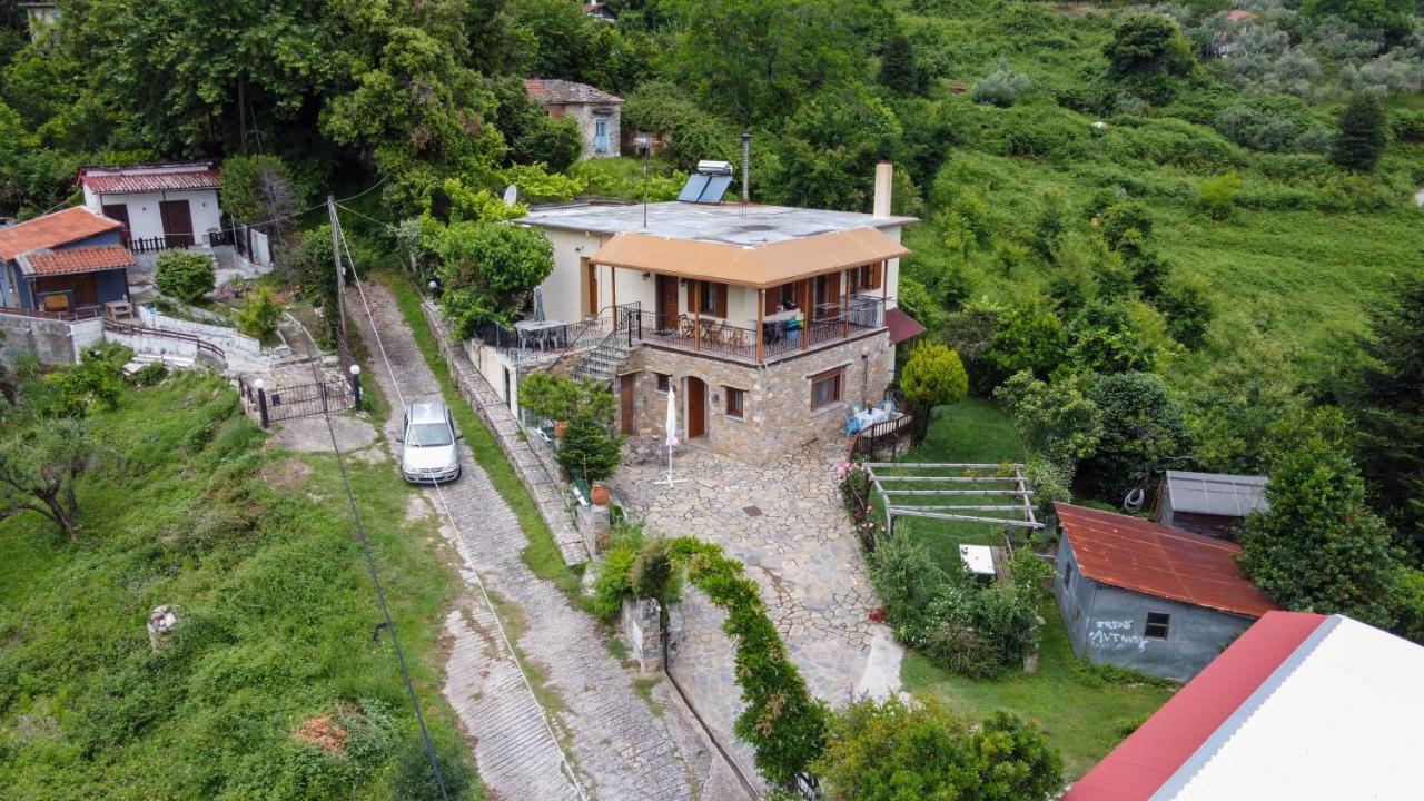 Efi'S Guest House Agios Dimitrios  Bagian luar foto